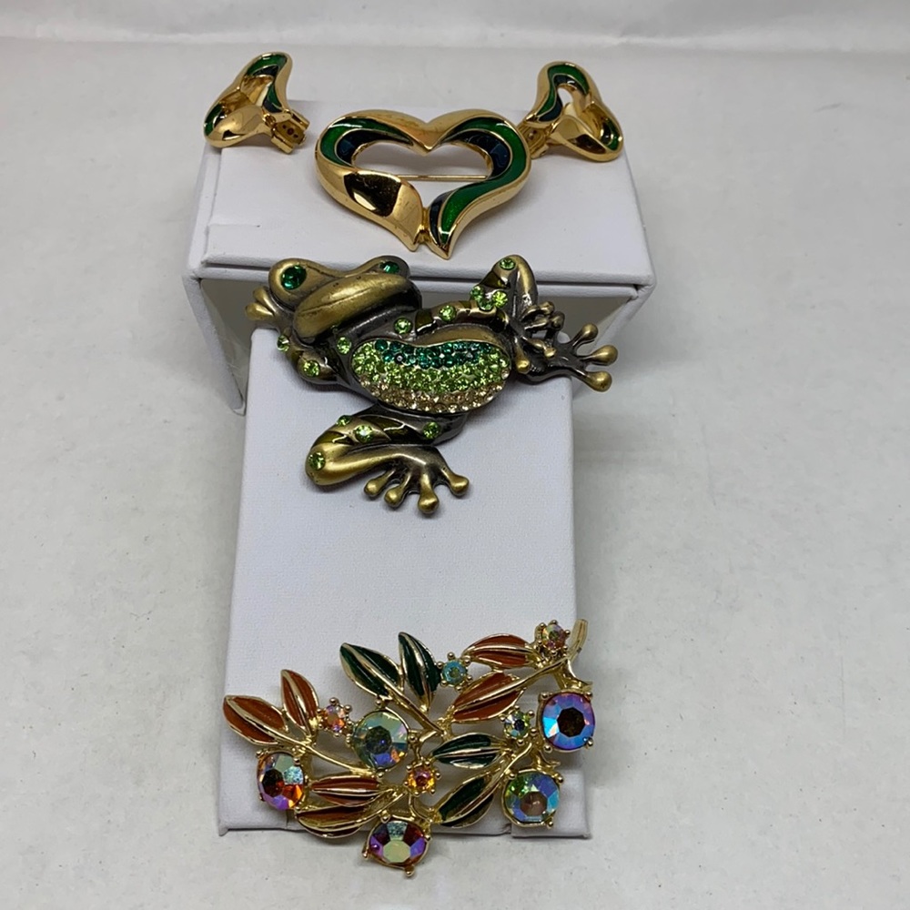 SALE! Group lot of pins, one with matching earrings